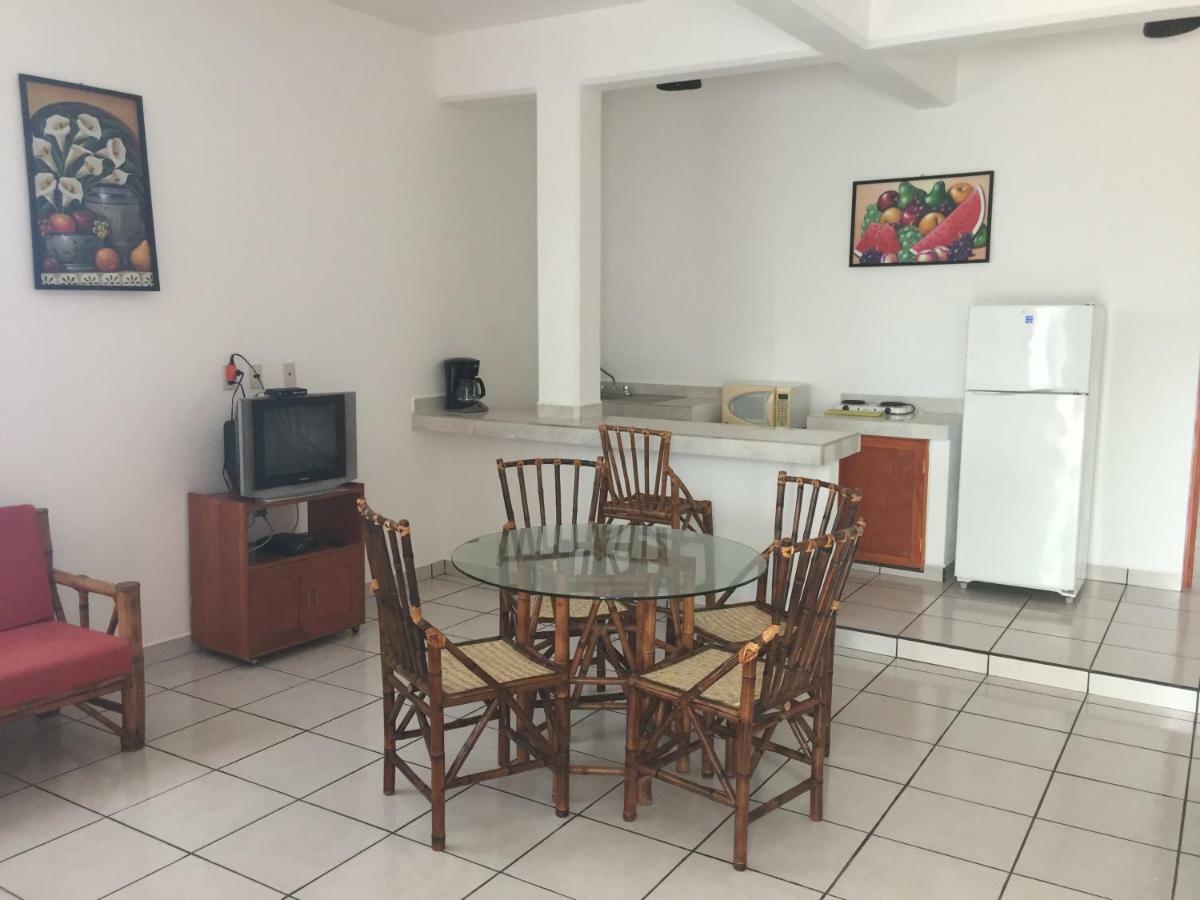 Ferienwohnung Departamentos Lalo Zihuatanejo Exterior foto